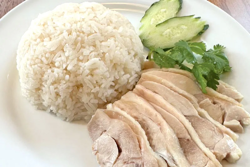 カオマンガイ|トゥントーン タイ料理レストラン 柏店