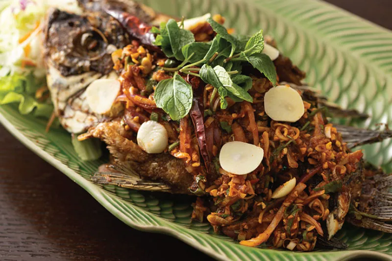 プラー・ルイ・スアン｜トゥントーン タイ料理レストラン 柏店