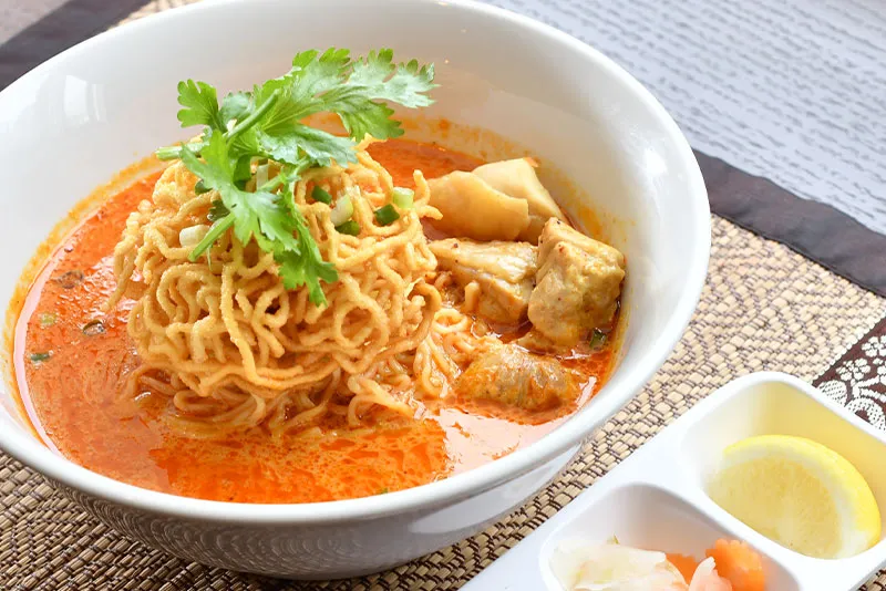 カオソーイ｜トゥントーン タイ料理レストラン 柏店